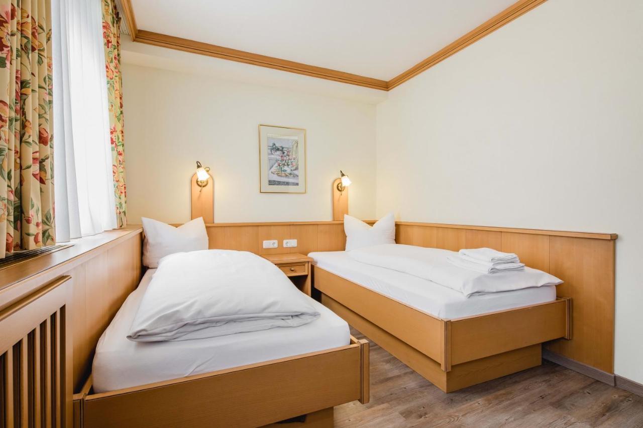 Hotel Bayrischer Loewe Osterhofen
