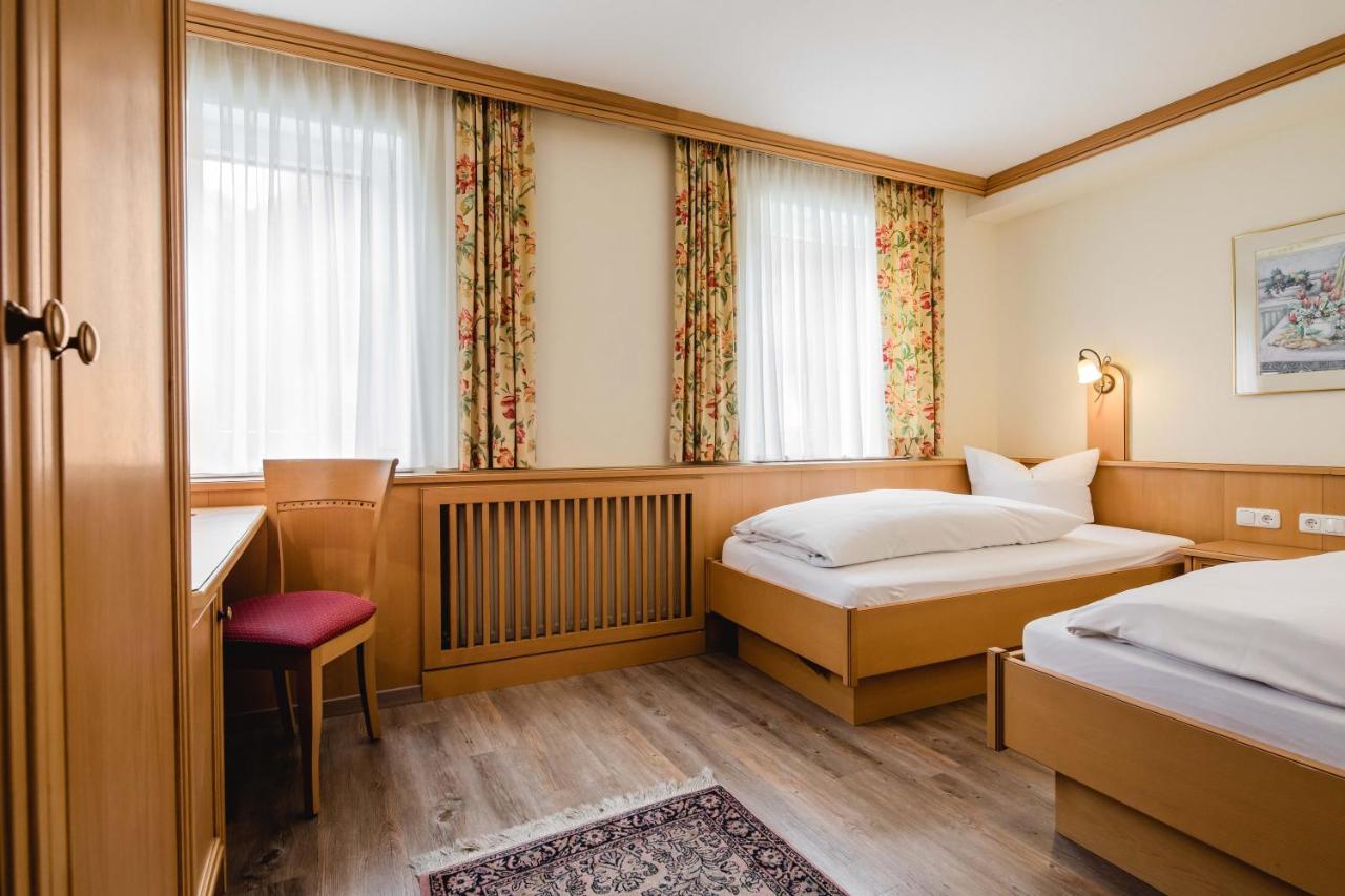 Bayrischer Loewe Hotel Osterhofen